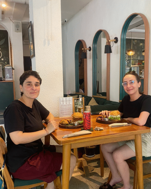 Vegan dining together at Sauce Tree, where plant-based comfort food is enjoyed by everyone, vegan or non-vegan